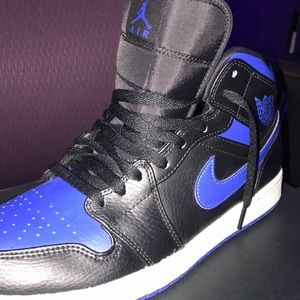 Blue Jordan ones feel free to make an offer